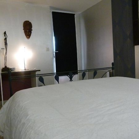 Notre Vie La Bed and Breakfast Roussas Exteriör bild